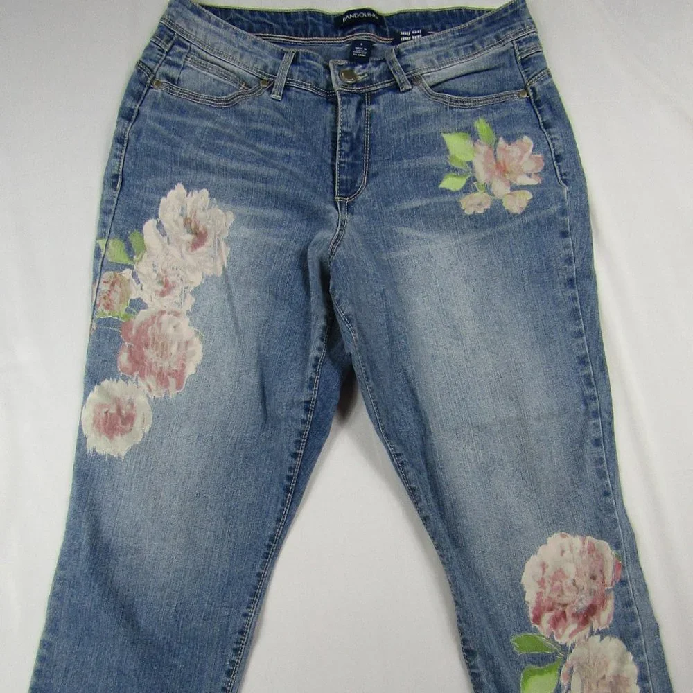Bandolino | Capri | Size 6 | Floral Pattern | Women's | Jeans - Picture 2 of 6